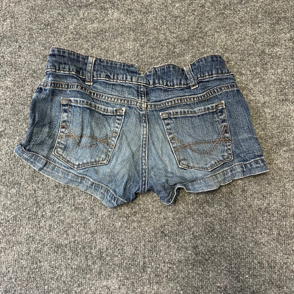 Mossimo Shorts Womens Size 3 Blue Denim Low Rise Cuffed Casual Summer Jean - Picture 7 of 8
